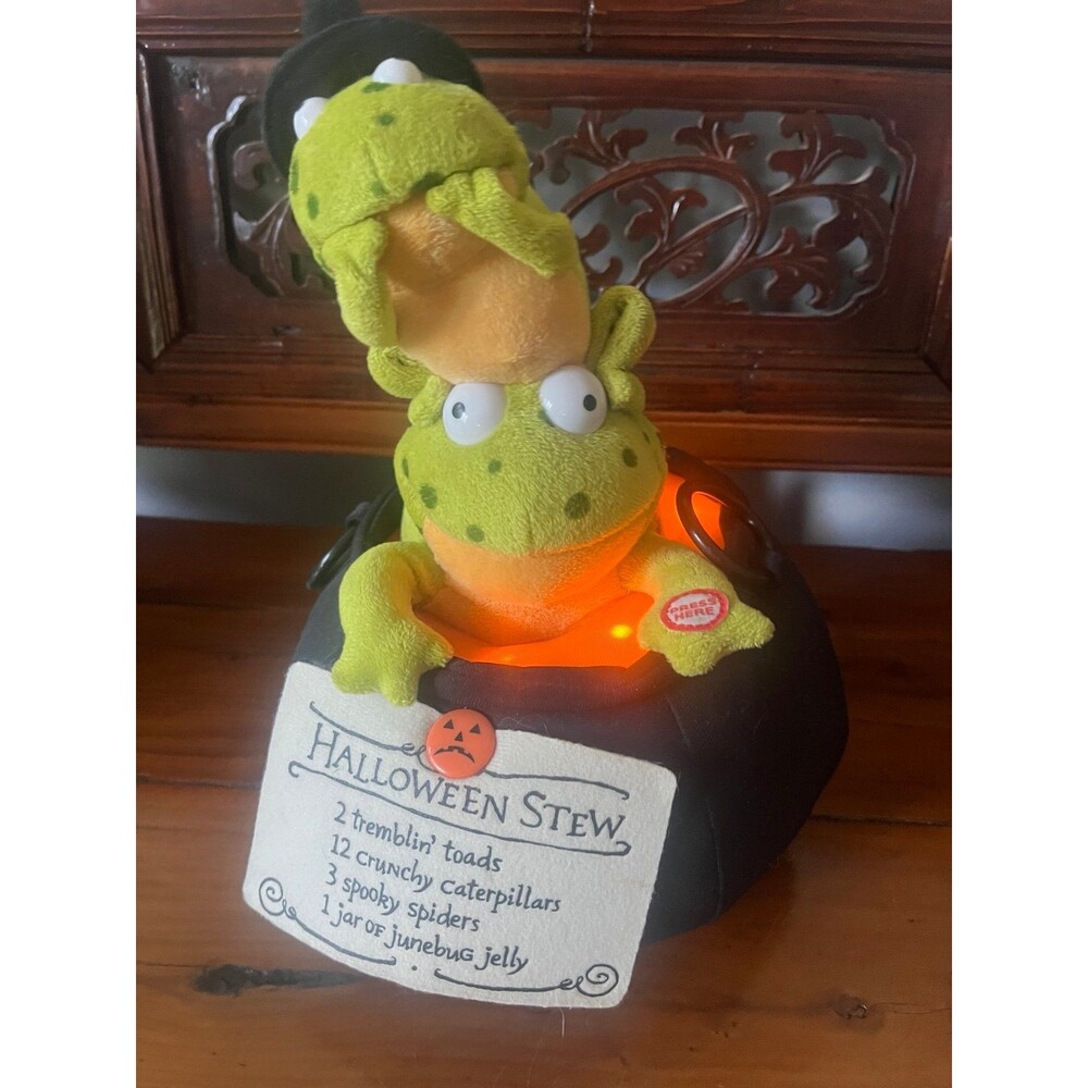 Hallmark Tremblin Toads Halloween Stew Animated Plush